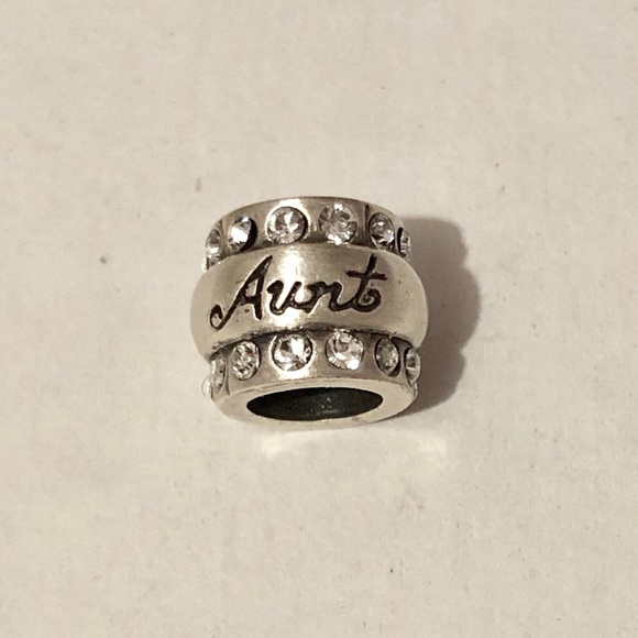 🆕 Brighton Aunt bead in brushed silver with clear crystal accents Retired NWOT - Picture 3 of 6